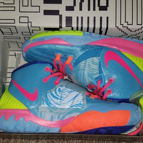 Nike | Shoes | Kyrie 6 Pool Size 7 